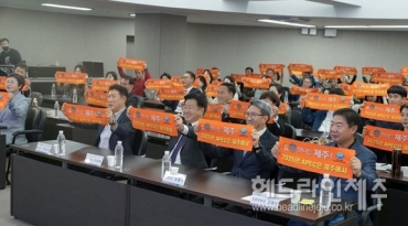 4년만에 대면으로 '2023년 소상공인의 날' 개최